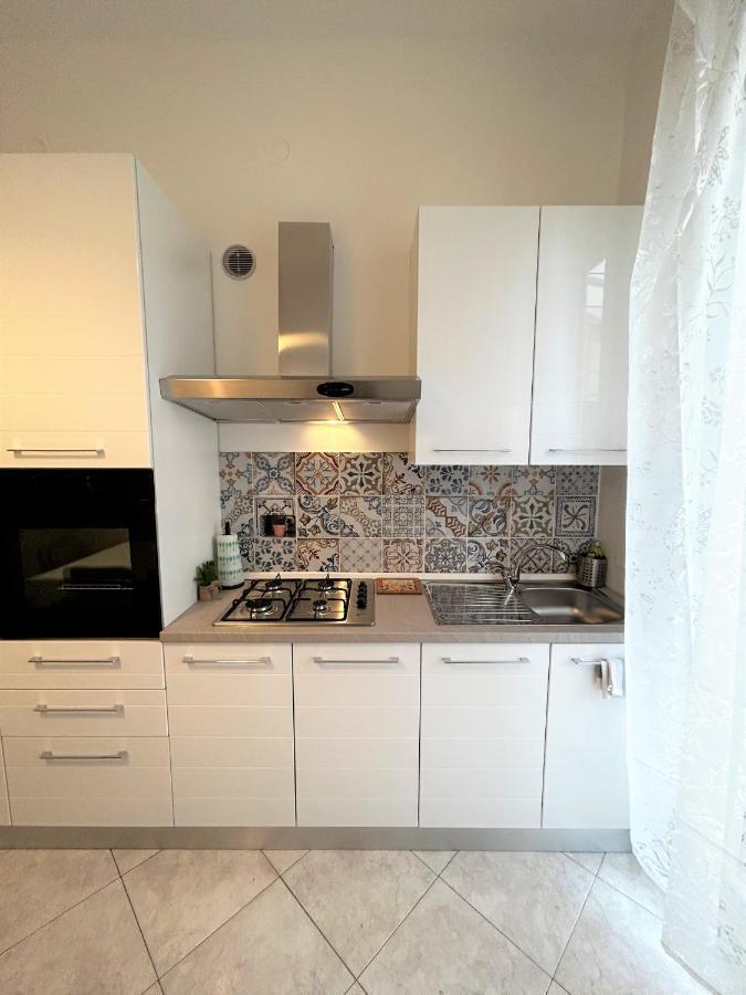 Apartamento La Dotta - Via Guglielmo Marconi 24 *